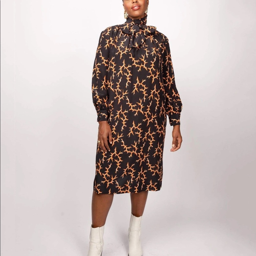 Baacal “Marion” tie neck silk dress